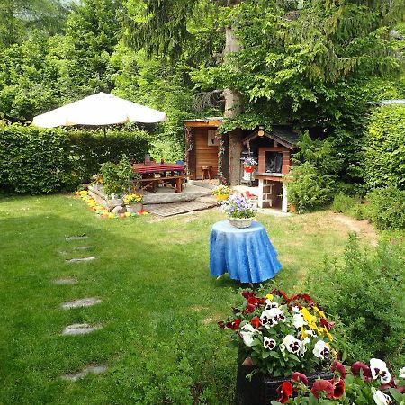 オヴロナ Chalet Le Muguetヴィラ エクステリア 写真