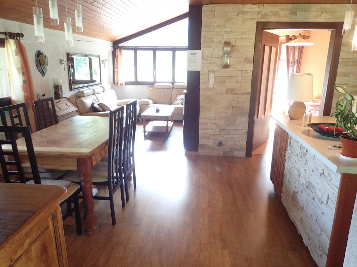 オヴロナ Chalet Le Muguetヴィラ エクステリア 写真