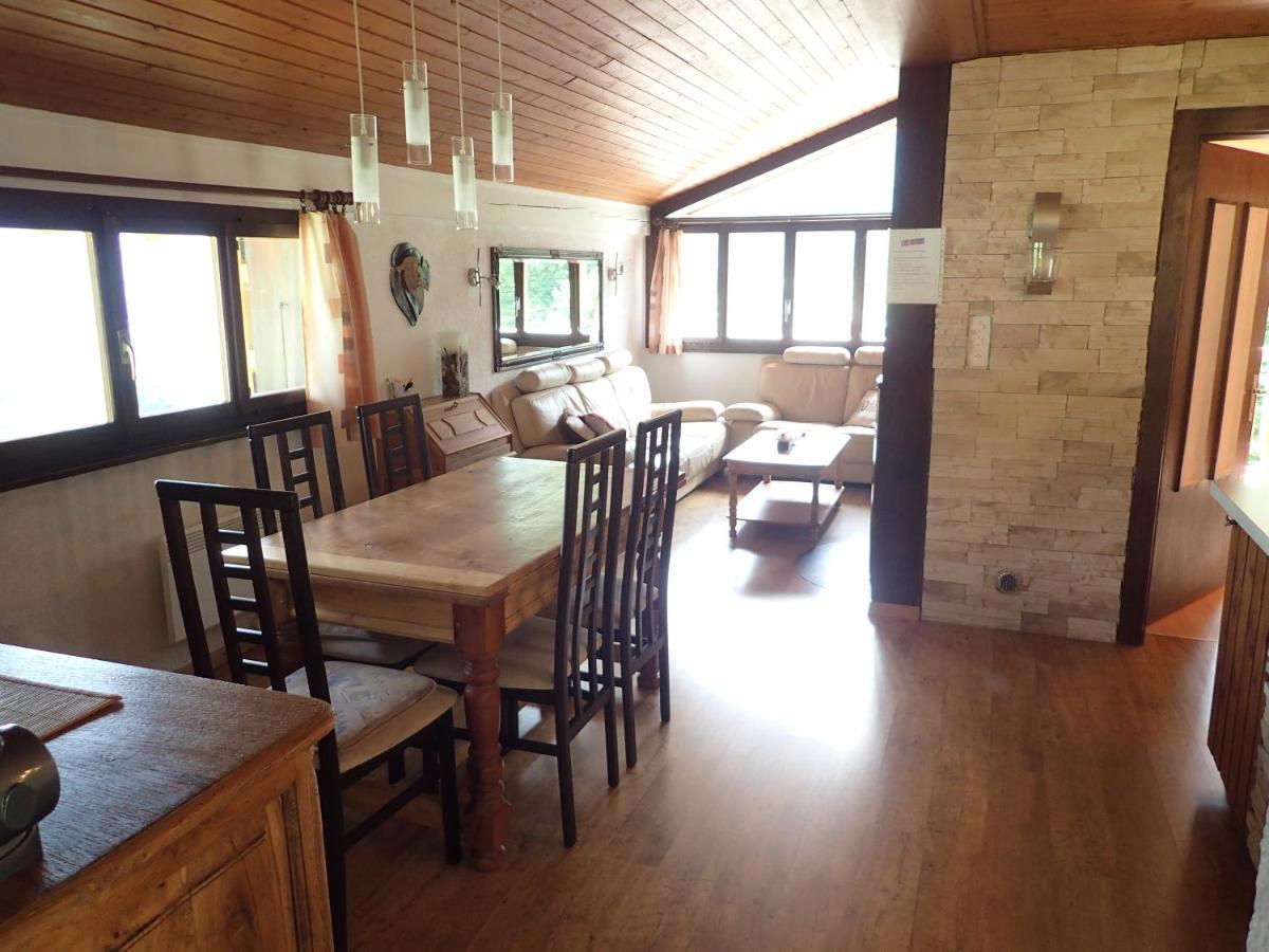 オヴロナ Chalet Le Muguetヴィラ エクステリア 写真