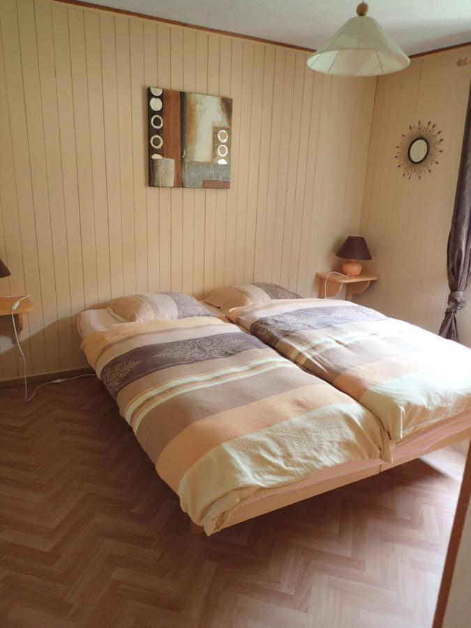 オヴロナ Chalet Le Muguetヴィラ エクステリア 写真