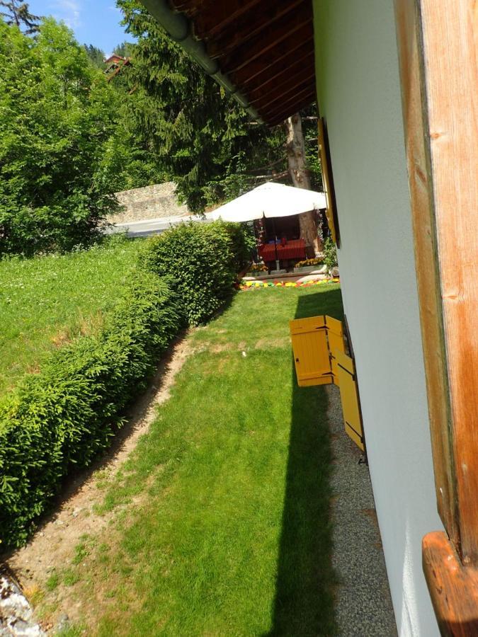 オヴロナ Chalet Le Muguetヴィラ エクステリア 写真